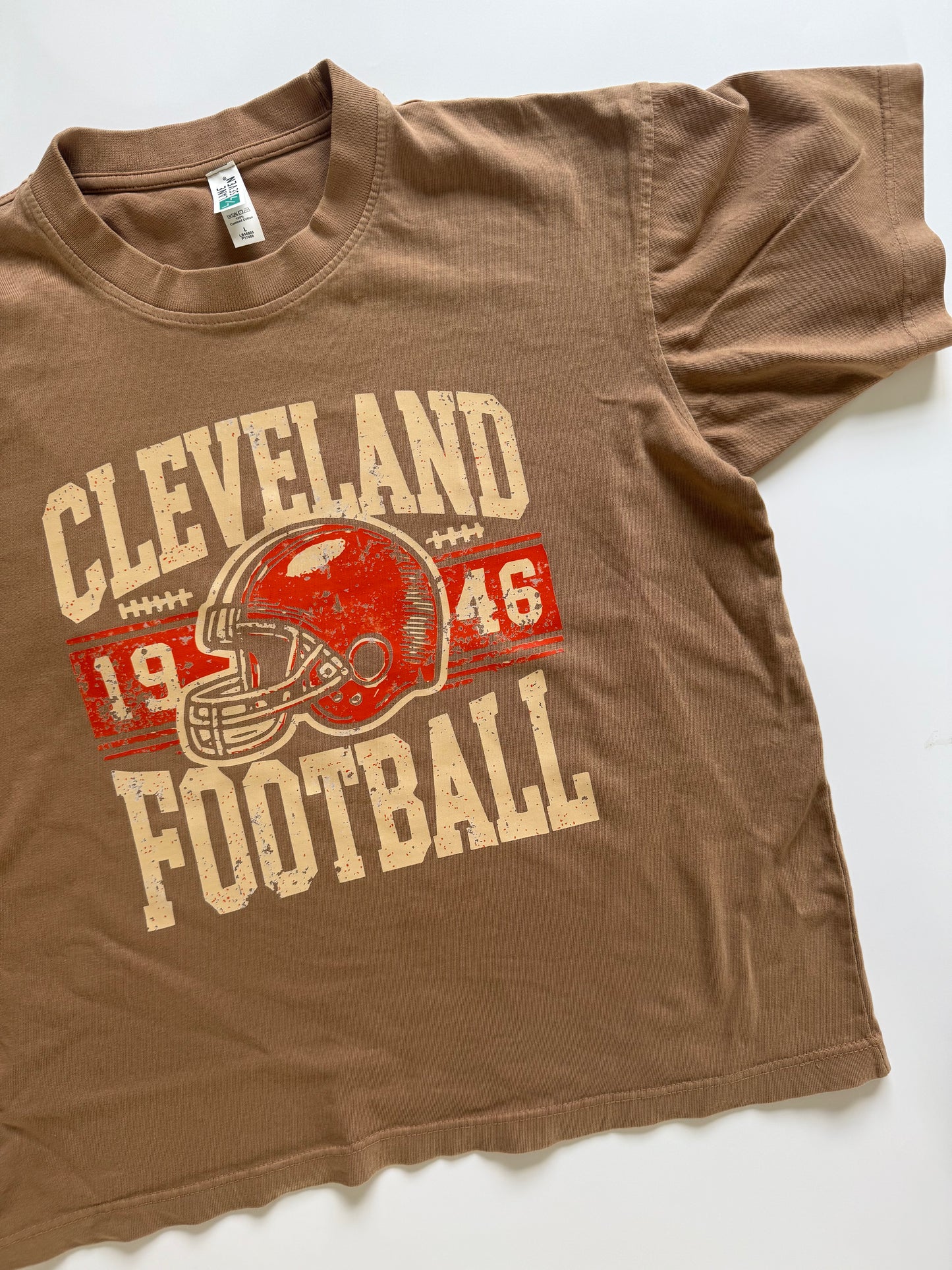 Cleveland Football Boxy Tee : Adult