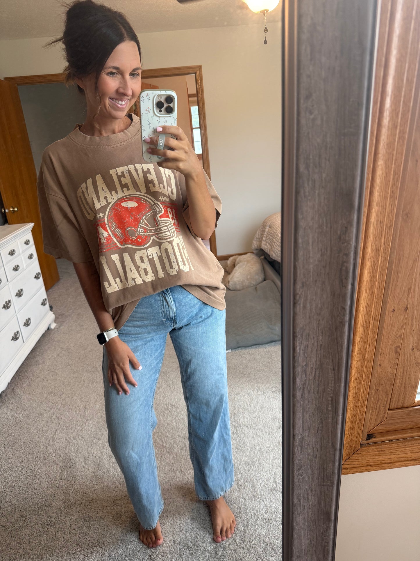 Cleveland Football Boxy Tee : Adult